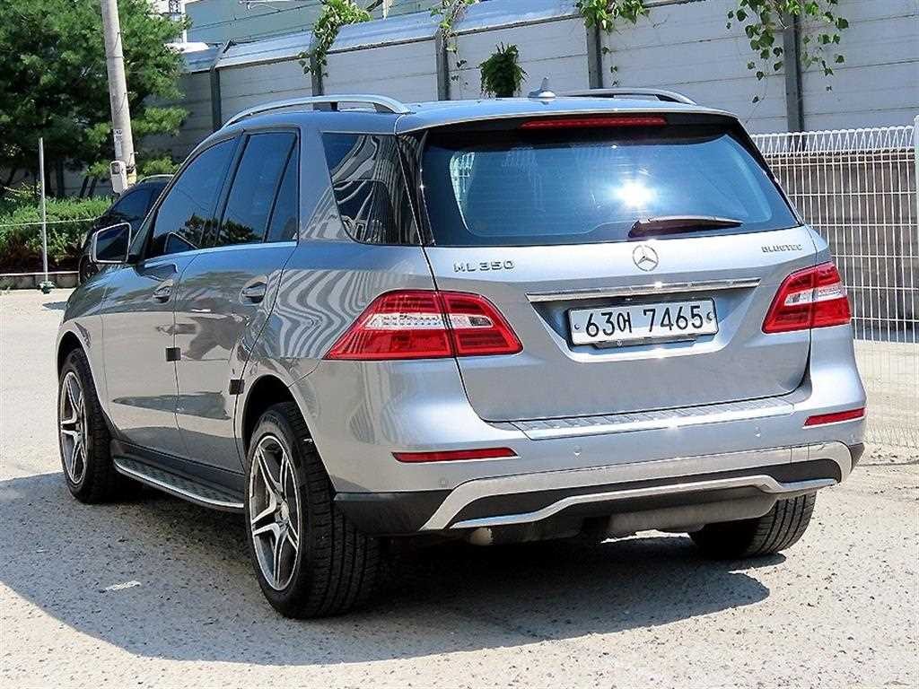 벤츠 M 클래스 뉴 M클래스 W166 ML250 블루텍 4매틱 이미지 3