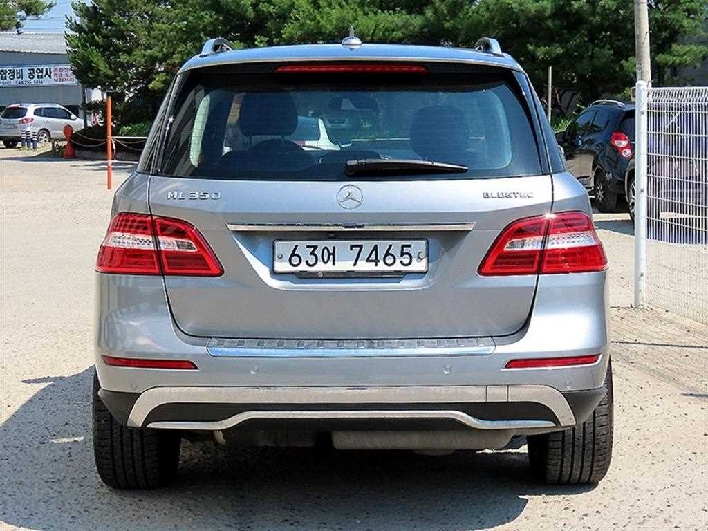 벤츠 M 클래스 뉴 M클래스 W166 ML250 블루텍 4매틱 이미지 4