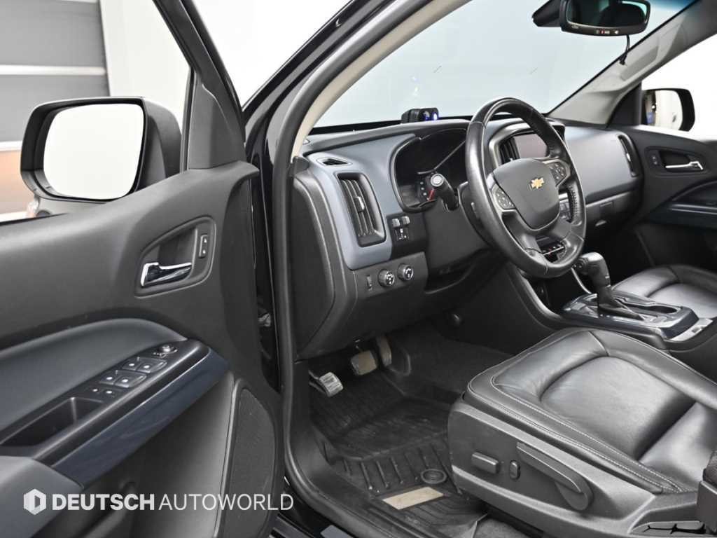 쉐보레 콜로라도 리얼 뉴 콜로라도 3.6 Z71-X 미드나잇 4WD 이미지 11
