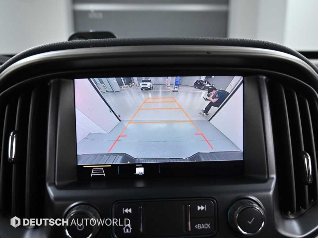 쉐보레 콜로라도 리얼 뉴 콜로라도 3.6 Z71-X 미드나잇 4WD 이미지 15