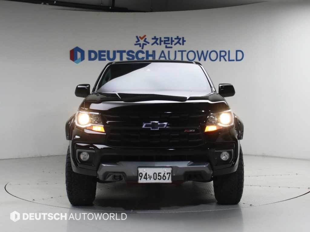 쉐보레 콜로라도 리얼 뉴 콜로라도 3.6 Z71-X 미드나잇 4WD 이미지 3
