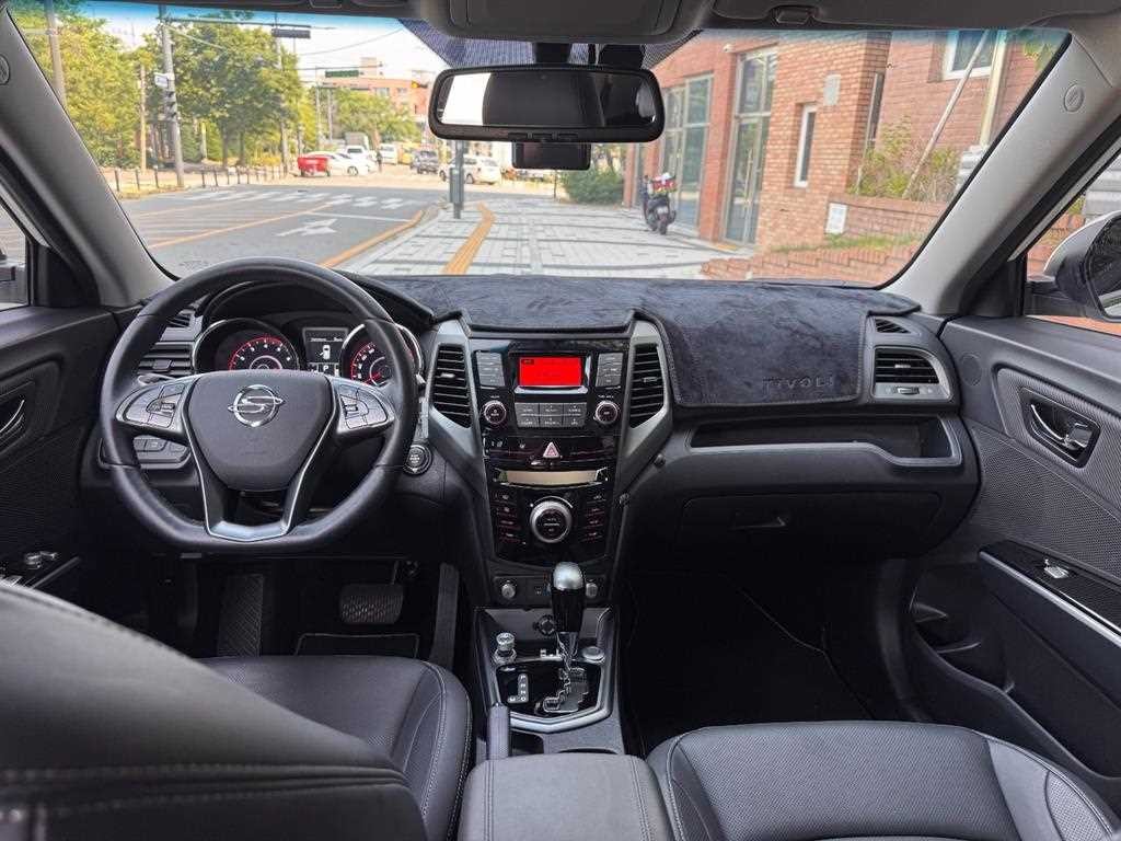KG모빌리티(쌍용) 티볼리 티볼리 아머 2WD 가솔린 LX 이미지 14