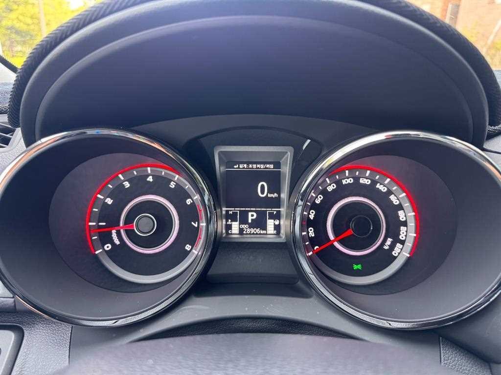 KG모빌리티(쌍용) 티볼리 티볼리 아머 2WD 가솔린 LX 이미지 17