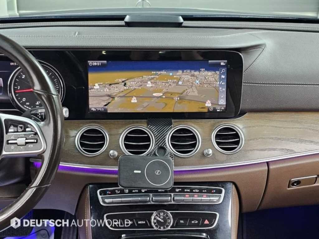 벤츠 E 클래스 E-클래스 W213 E220d 4MATIC 익스클루시브 이미지 14