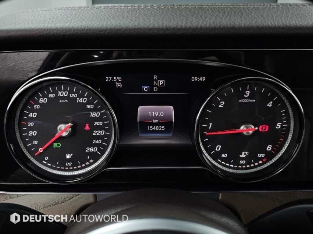 벤츠 E 클래스 E-클래스 W213 E220d 4MATIC 익스클루시브 이미지 8