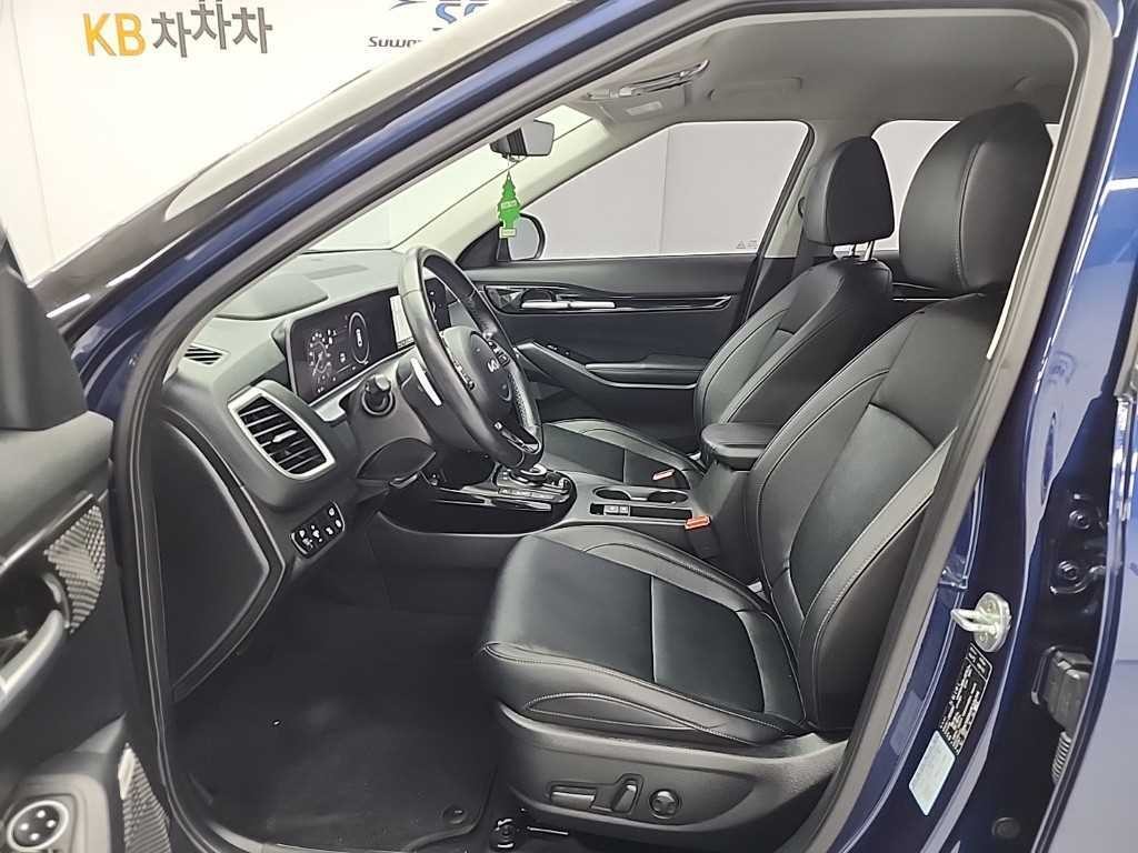 기아 셀토스 더 뉴 셀토스 가솔린 2.0 2WD 시그니처 이미지 11