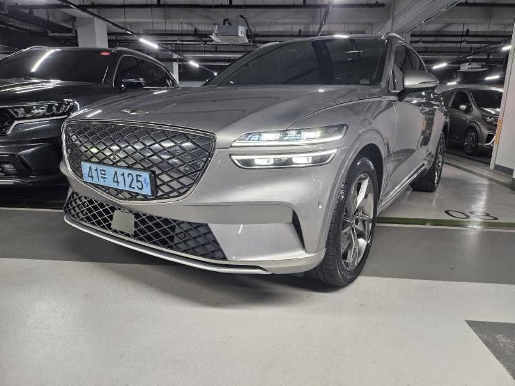 제네시스 GV70 일렉트리파이드 GV70 e-AWD 이미지 1