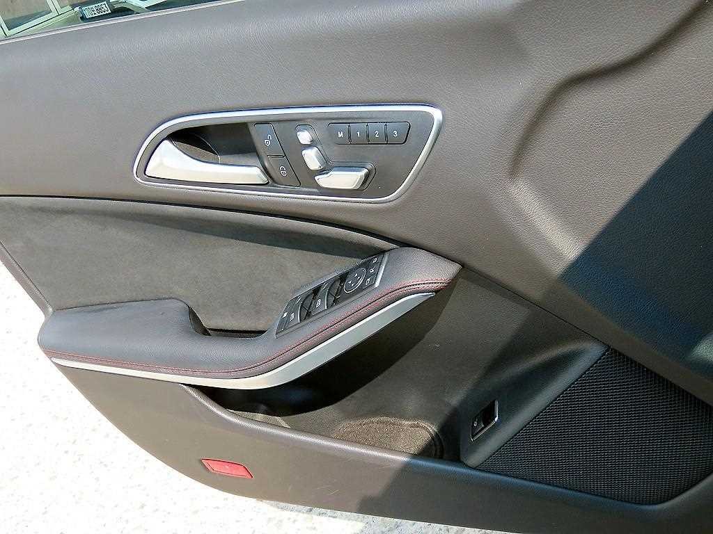 벤츠 CLA 클래스 CLA클래스 CLA 220 AMG LINE 이미지 11