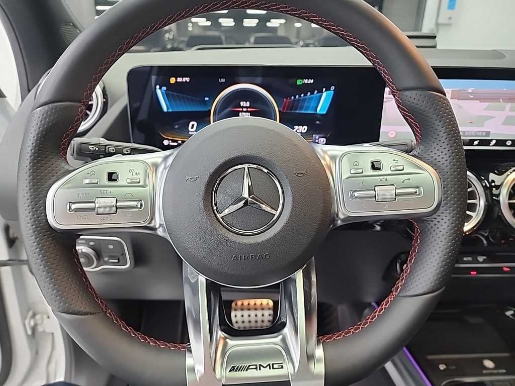 벤츠 GLA 클래스 GLA클래스 H247 GLA45 AMG 4MATIC + 이미지 10