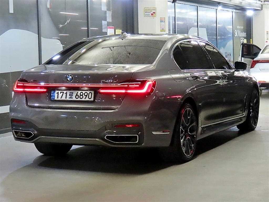 BMW 7시리즈 7시리즈 (G11) 740Li xDrive M SPORT 스포츠 이미지 4