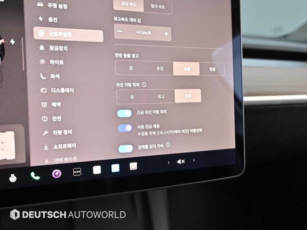 테슬라 모델 Y 롱 레인지 이미지 17