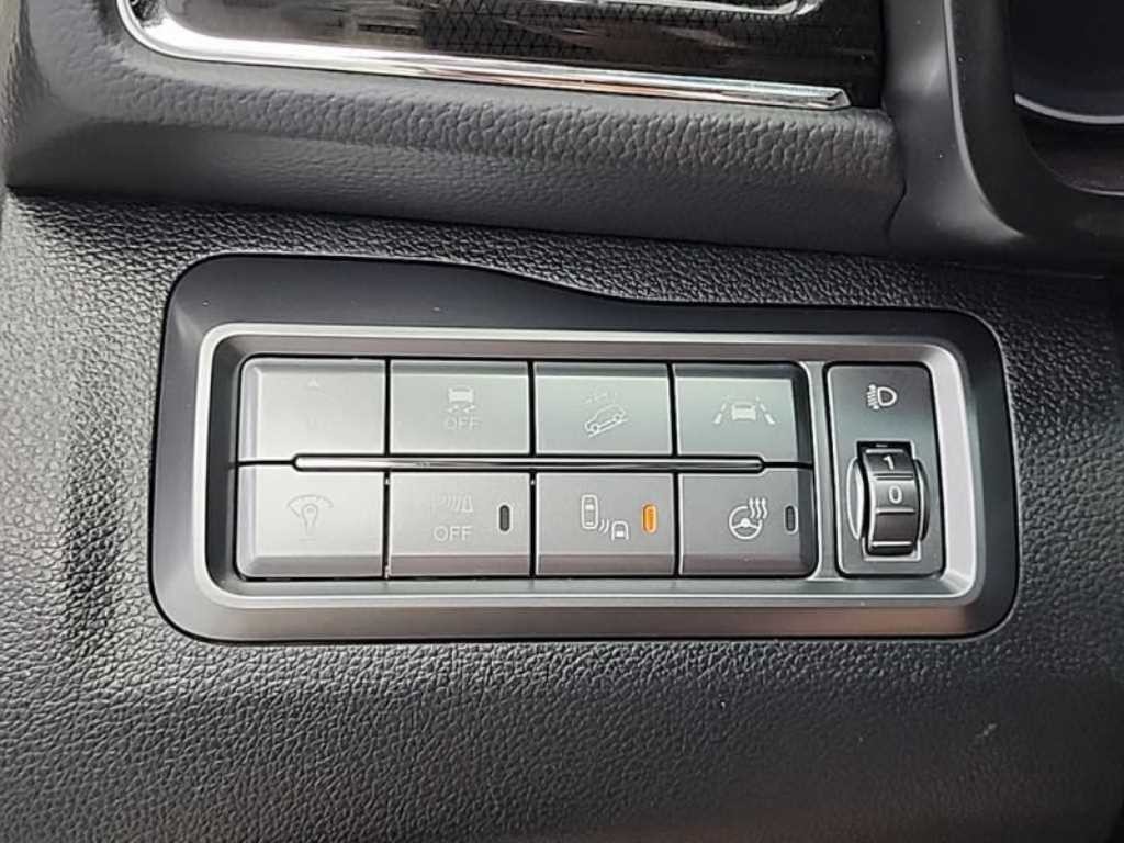 KG모빌리티(쌍용) 티볼리 베리 뉴 티볼리 2WD 가솔린 1.5 V3 이미지 17