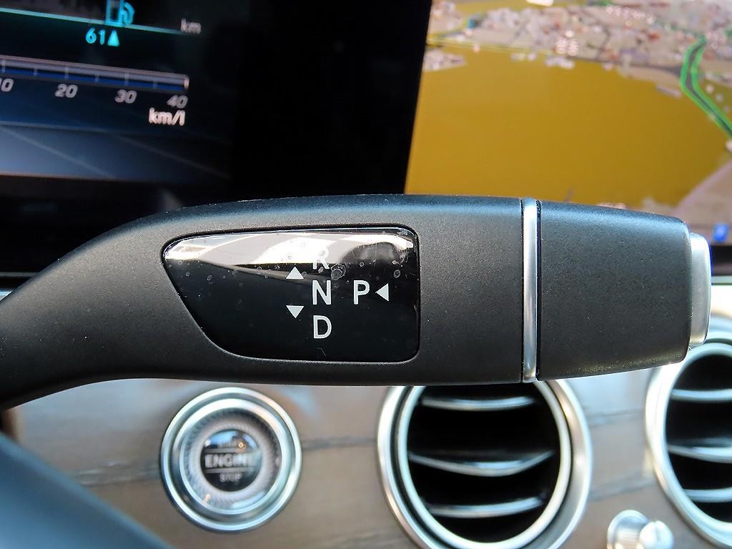 벤츠 E 클래스 E-클래스 W213 E300 4MATIC 익스클루시브 이미지 11