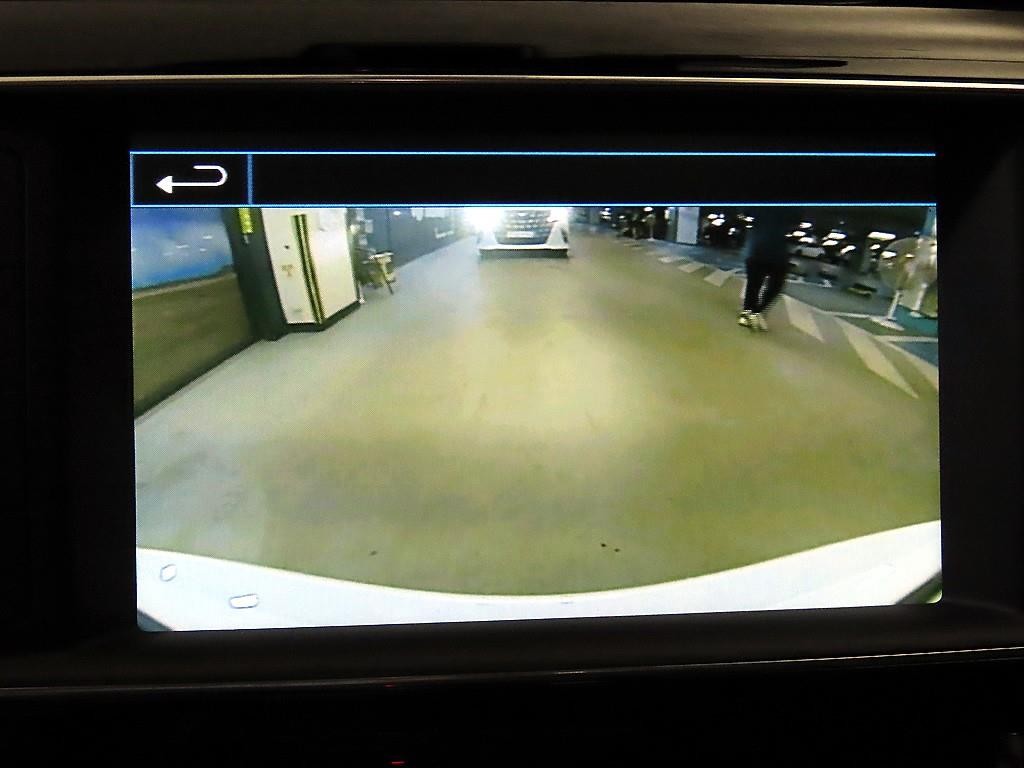 재규어 XE 2.0T 프레스티지 이미지 15