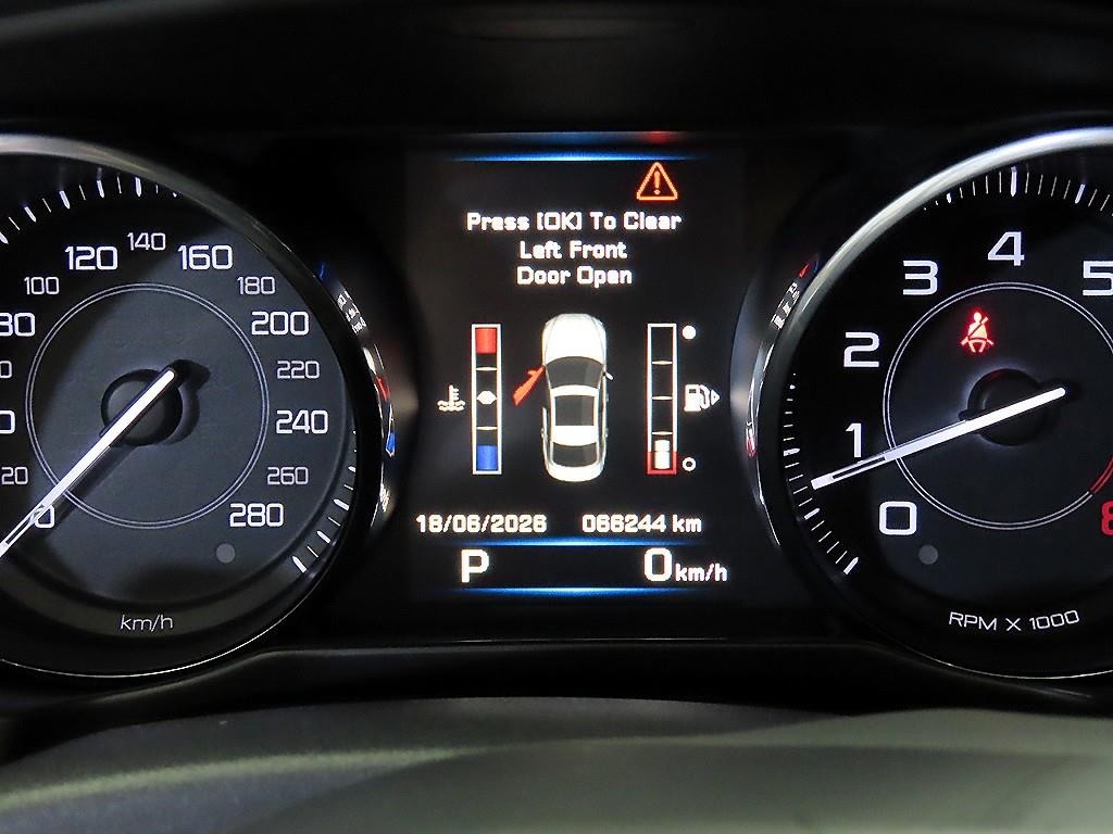 재규어 XE 2.0T 프레스티지 이미지 9