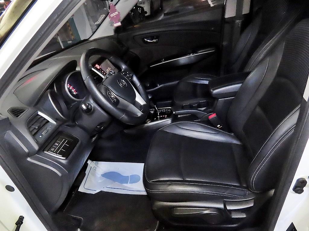 KG모빌리티(쌍용) 티볼리 티볼리 아머 2WD 가솔린 VX 이미지 6