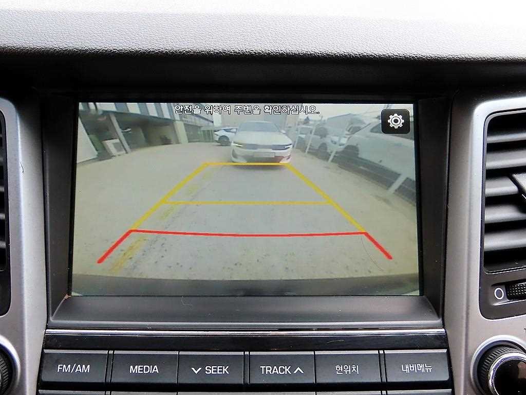 현대 투싼 올뉴투싼 디젤 2.0 4WD 스마트 이미지 15