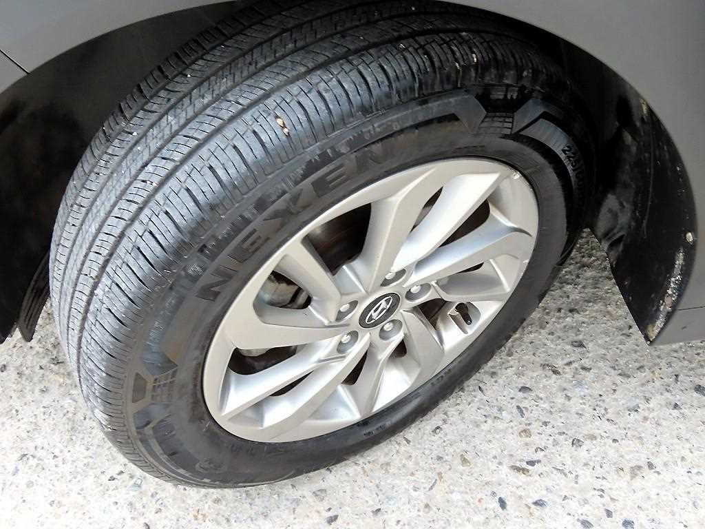 현대 투싼 올뉴투싼 디젤 2.0 4WD 스마트 이미지 18