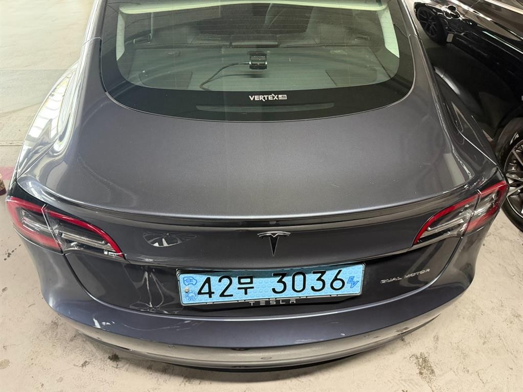 테슬라 모델 3 롱 레인지 이미지 3