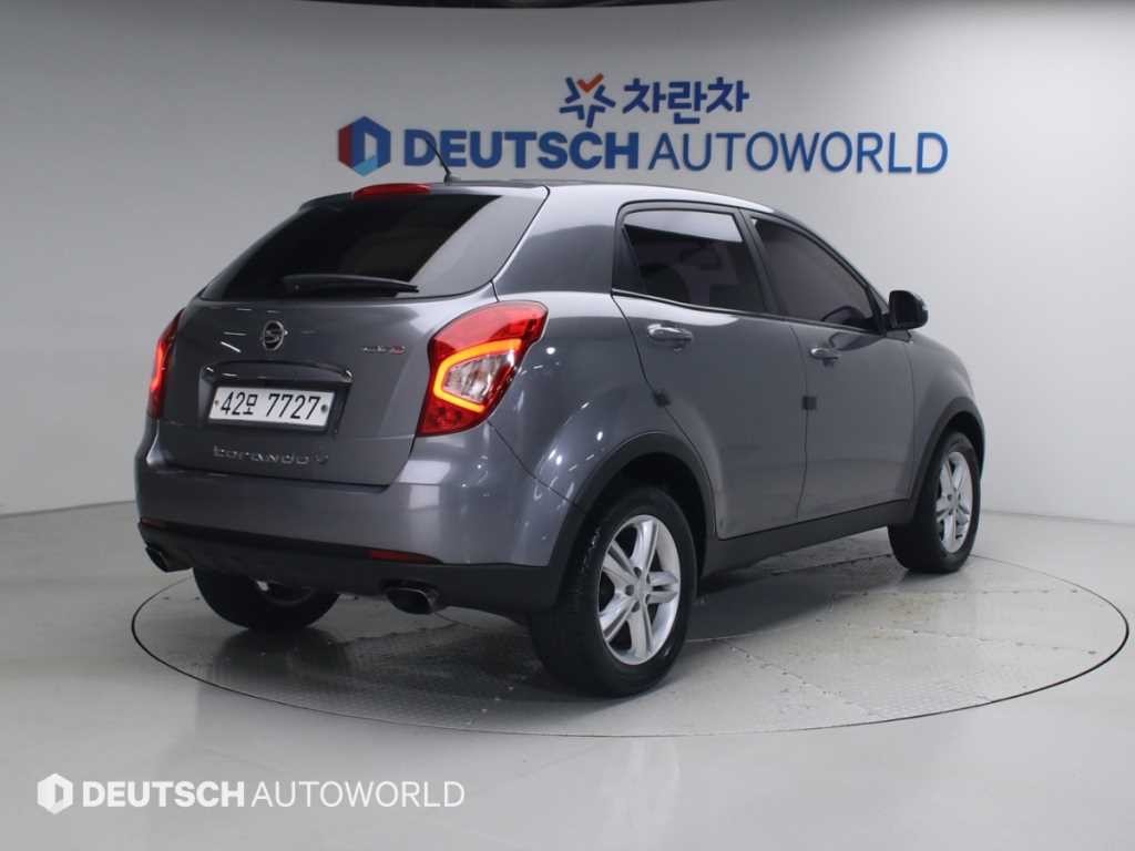 KG모빌리티(쌍용) 코란도 뉴코란도C 2WD 2.0 CVS 최고급형 이미지 2