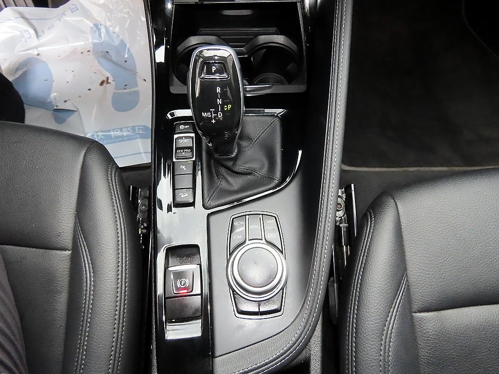 BMW X1 X1 (F48) xDrive 20i xLine 스페셜에디션 이미지 10