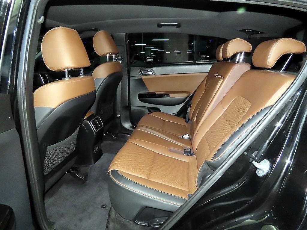 기아 스포티지 스포티지 더 볼드 2.0 디젤 2WD 시그니처 이미지 7