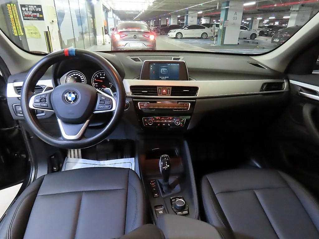 BMW X1 X1 (F48) xDrive 20i 어드밴티지 이미지 10