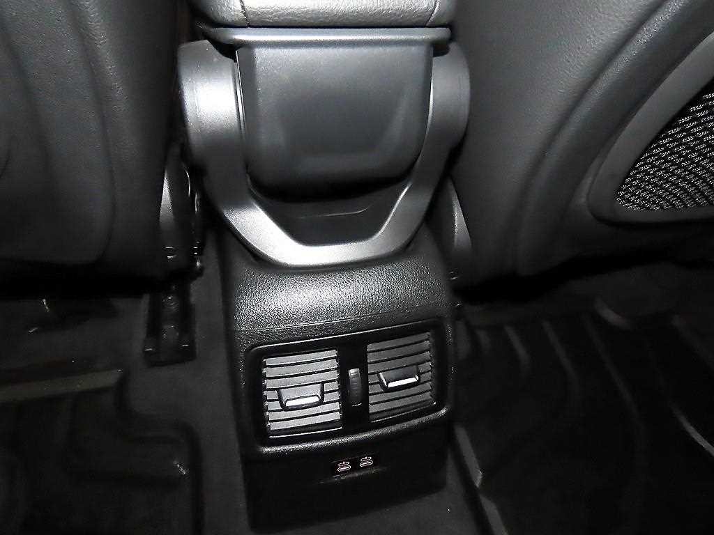 BMW X1 X1 (F48) xDrive 20i 어드밴티지 이미지 15