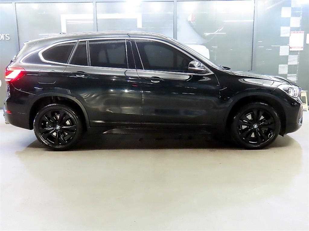 BMW X1 X1 (F48) xDrive 20i 어드밴티지 이미지 3