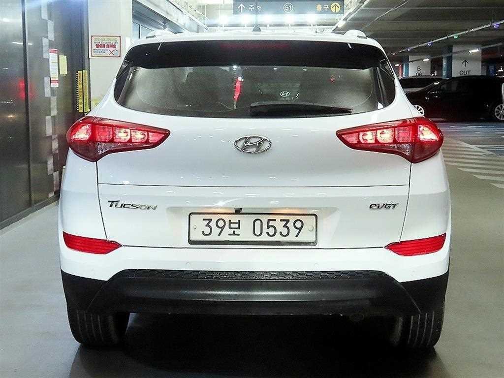 현대 투싼 올뉴투싼 디젤 1.7 2WD 모던 이미지 5