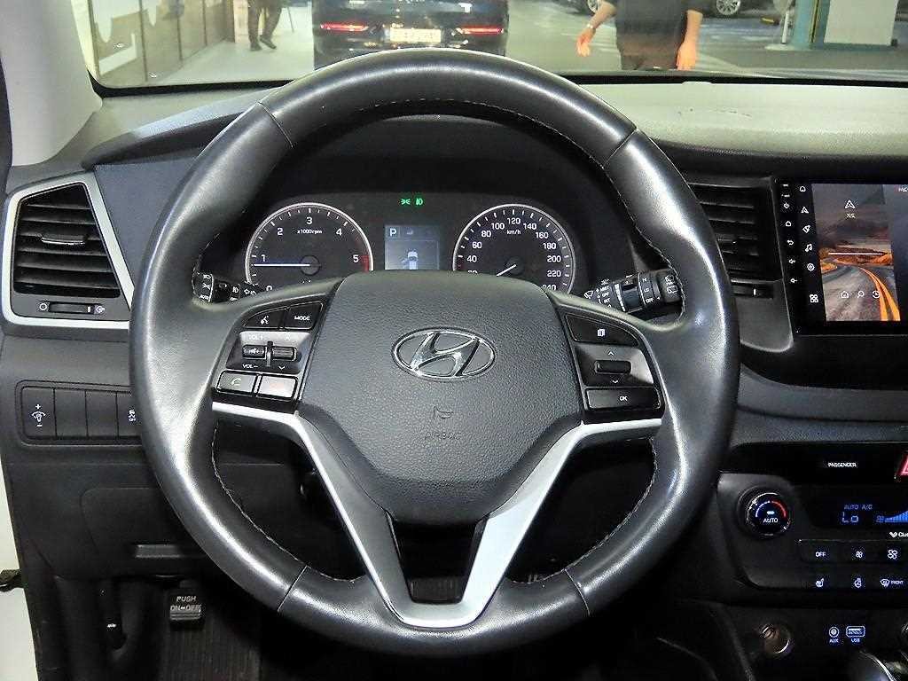 현대 투싼 올뉴투싼 디젤 1.7 2WD 모던 이미지 8