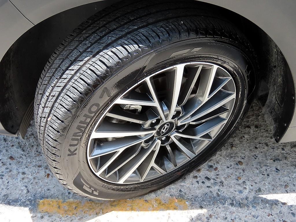 현대 투싼 올뉴투싼 1.6T 2WD 프리미엄 이미지 20