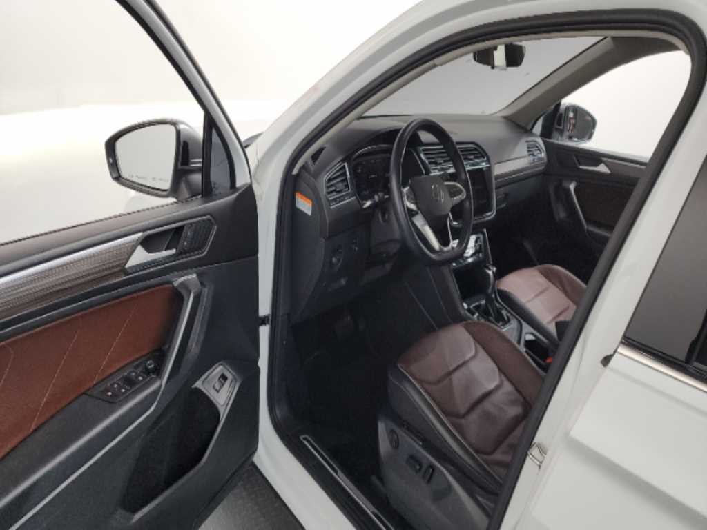 폭스바겐 티구안 티구안 올스페이스 2.0 TSI 프레스티지 이미지 10