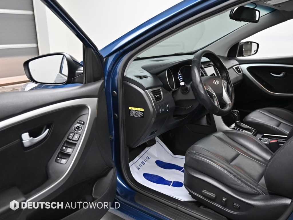 현대 i30 뉴 i30 1.6 VGT PYL 이미지 11