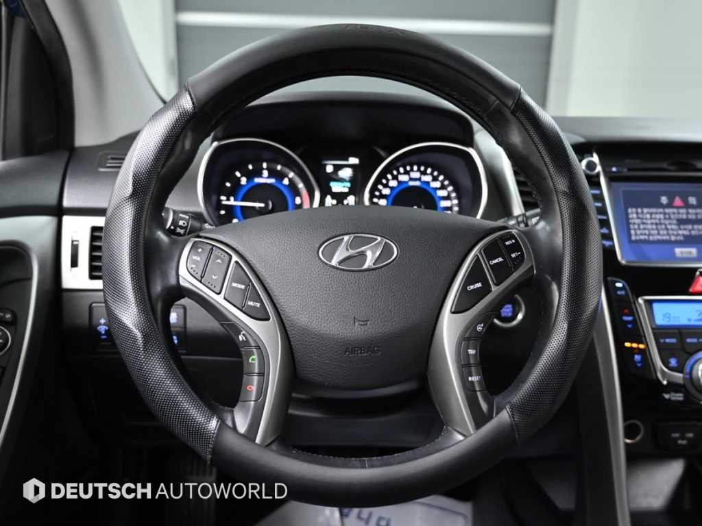 현대 i30 뉴 i30 1.6 VGT PYL 이미지 13