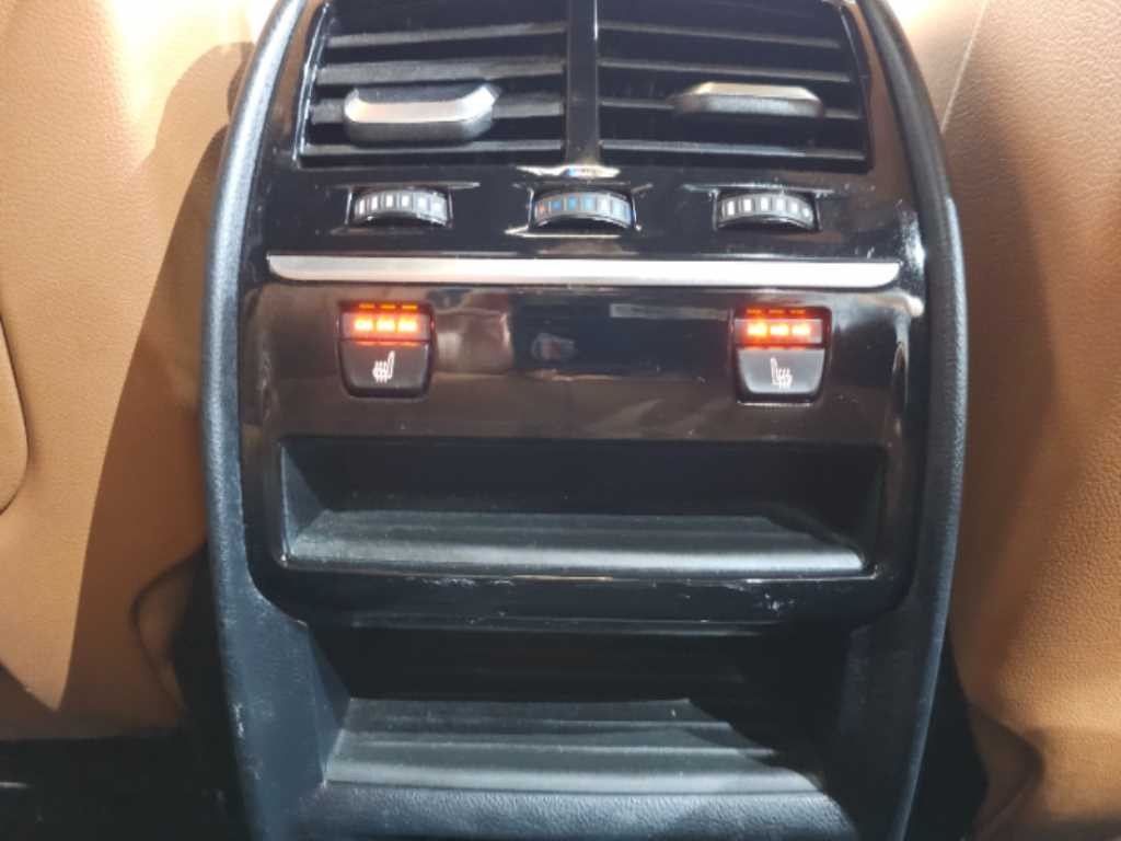 BMW 5시리즈 5시리즈 (G30) 530i M 스포츠 이미지 18