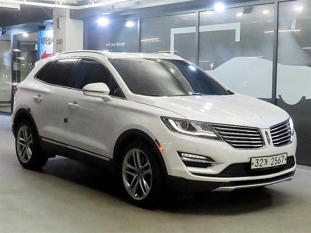 링컨 MKC 2.0 AWD 이미지 1