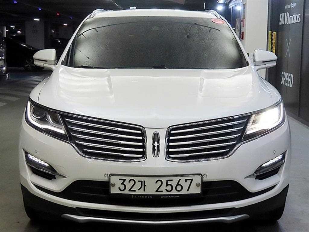 링컨 MKC 2.0 AWD 이미지 2