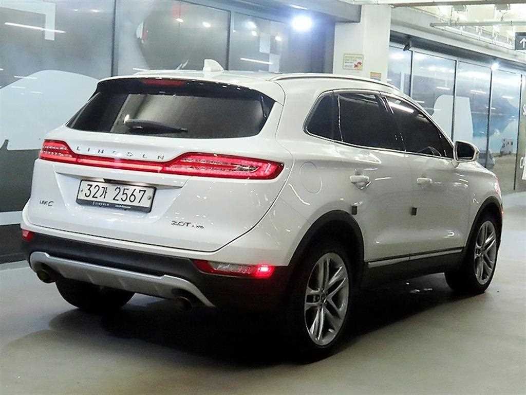 링컨 MKC 2.0 AWD 이미지 4