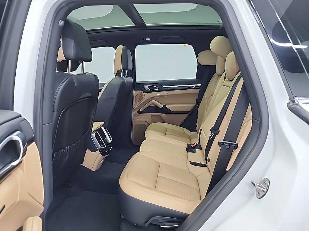 포르쉐 카이엔 뉴 카이엔 3.0 디젤 이미지 13