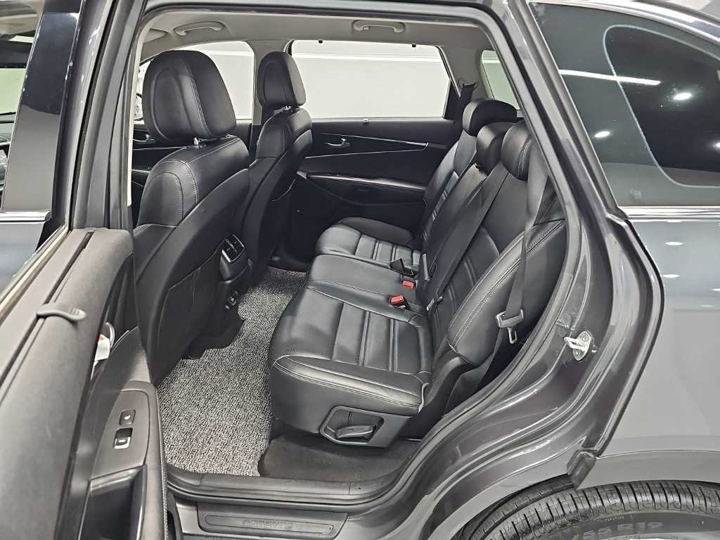 기아 쏘렌토 올 뉴 쏘렌토 디젤 2WD 2.0 노블레스 기본형 이미지 12