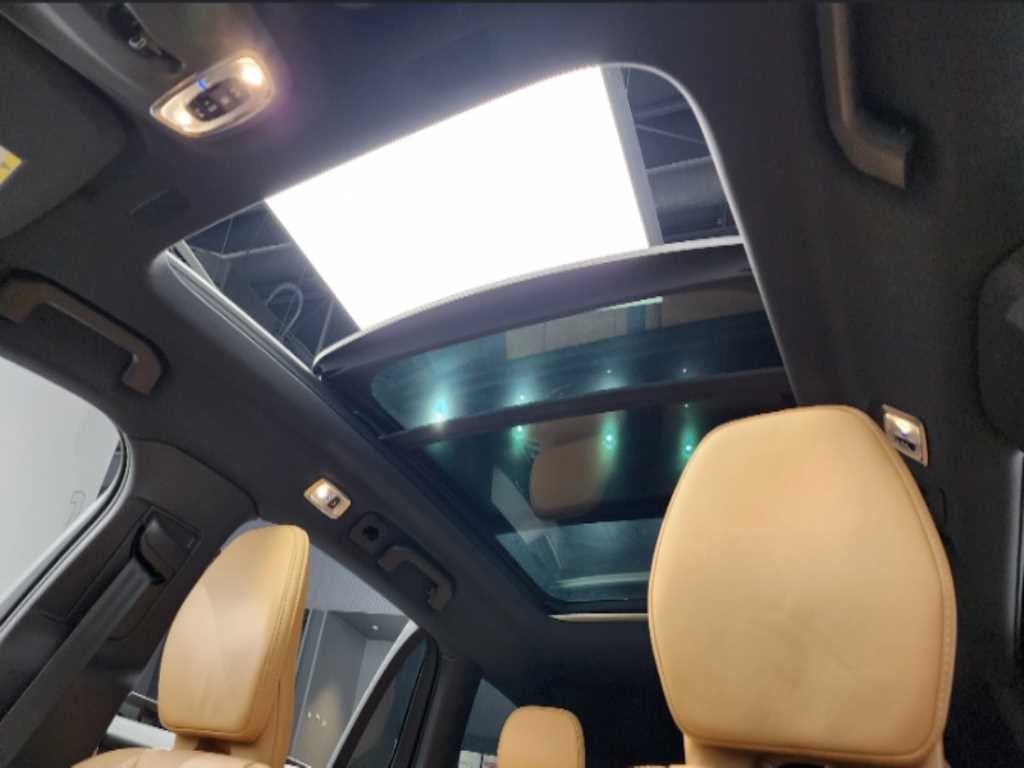 볼보 V60 V60 크로스 컨트리 2세대 2.0 T5 프로 AWD 이미지 19