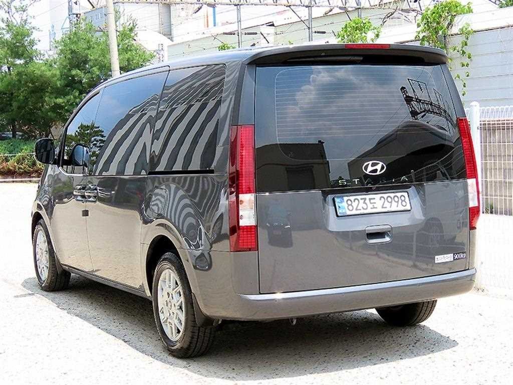 현대 스타리아 LPG 카고 모던 3인승 이미지 3