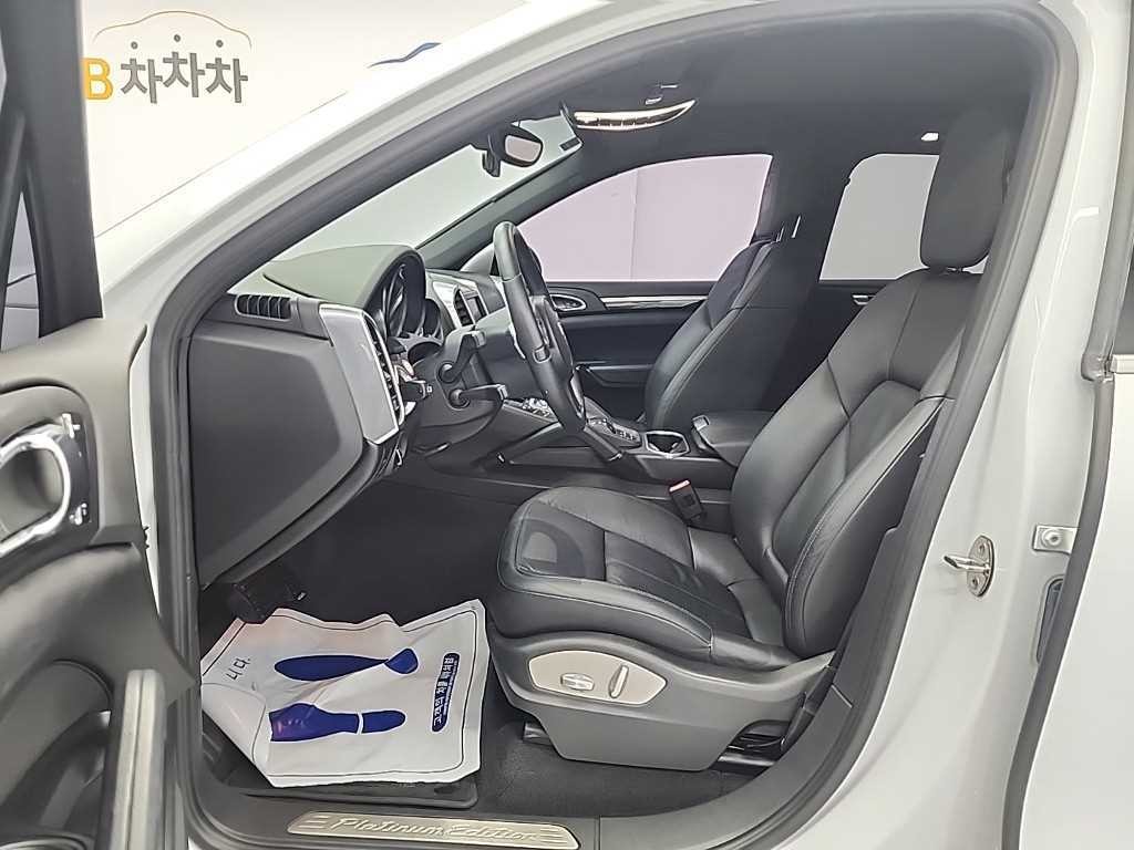 포르쉐 카이엔 뉴 카이엔 3.0 디젤 플래티넘 에디션 이미지 11