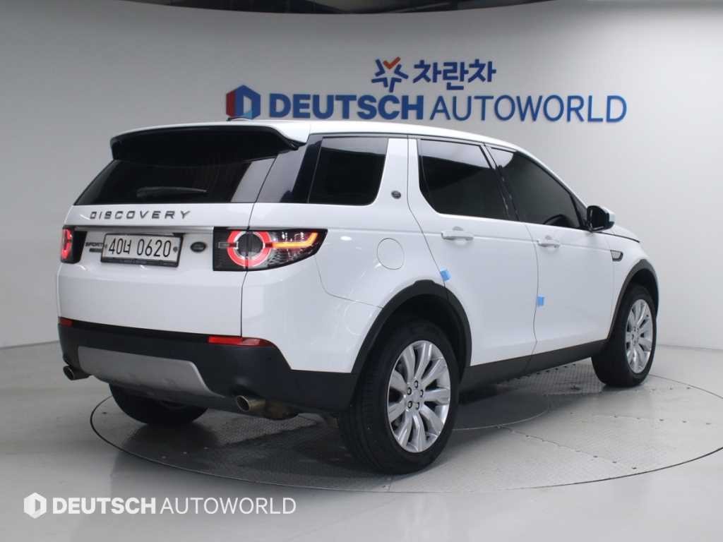 랜드로버 디스커버리 스포츠 2.0 TD4 HSE 럭셔리 이미지 2