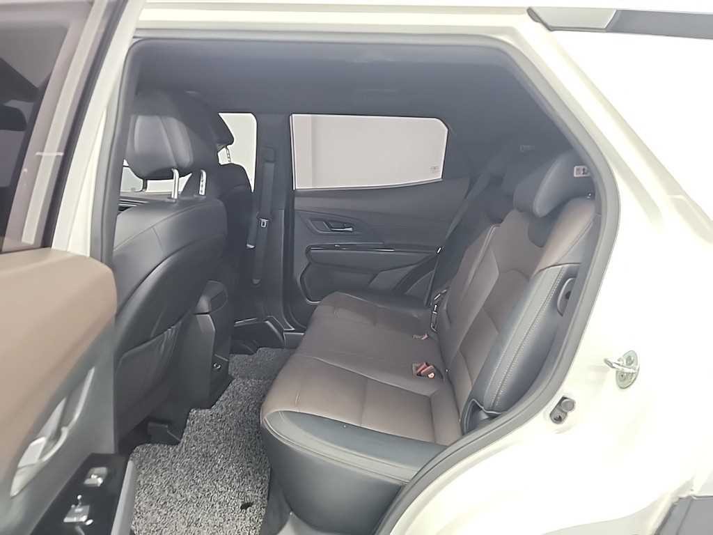 KG모빌리티(쌍용) 코란도 뷰티풀코란도 2WD 가솔린 1.5 C5 플러스 이미지 12