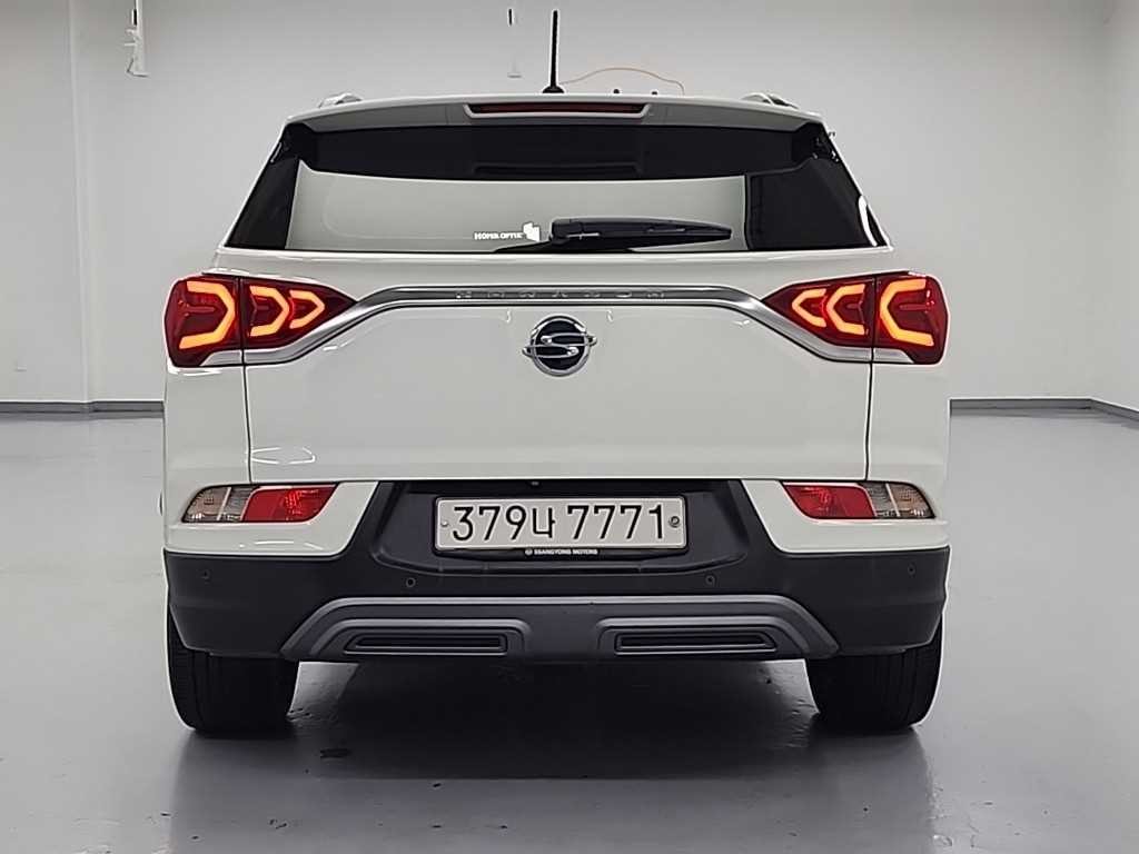 KG모빌리티(쌍용) 코란도 뷰티풀코란도 2WD 가솔린 1.5 C5 플러스 이미지 3