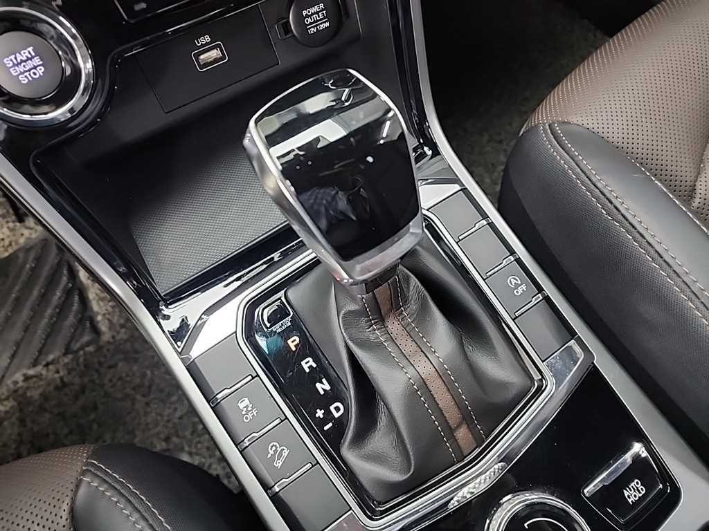 KG모빌리티(쌍용) 코란도 뷰티풀코란도 2WD 가솔린 1.5 C5 플러스 이미지 8