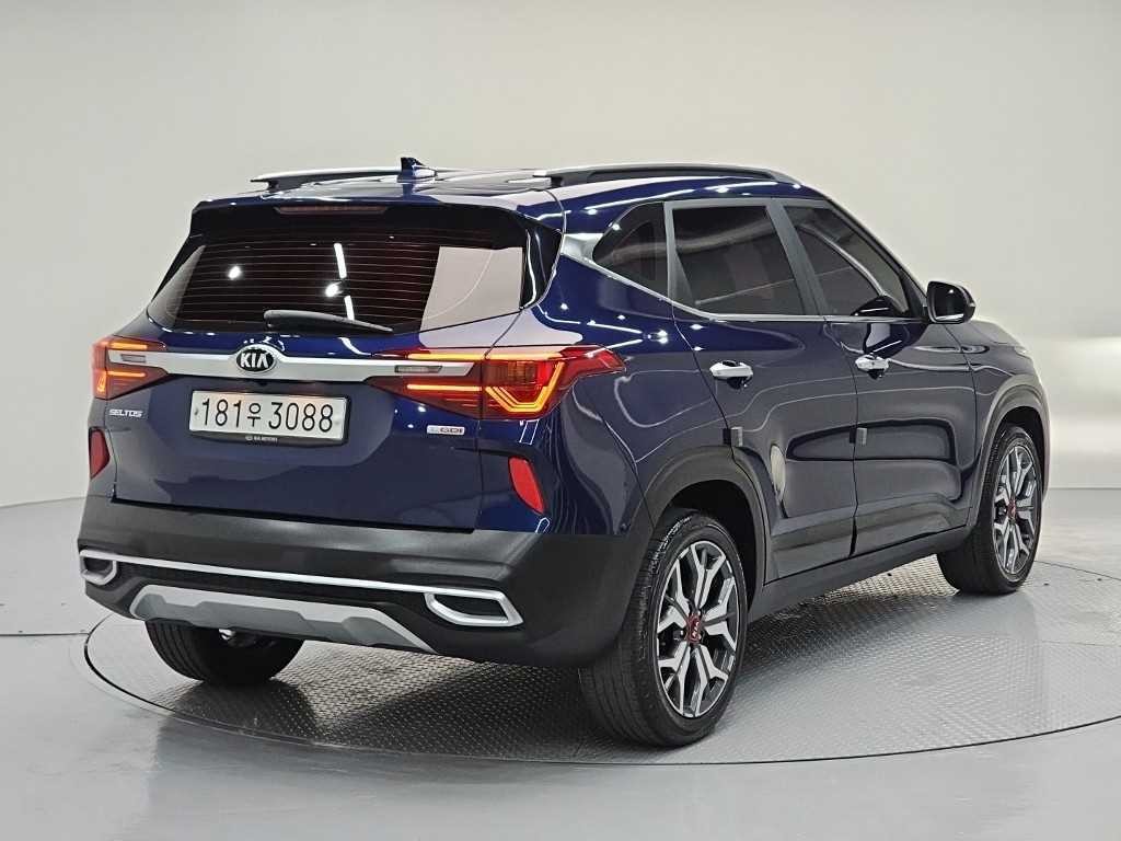 기아 셀토스 가솔린 1.6 터보 2WD 노블레스 이미지 4