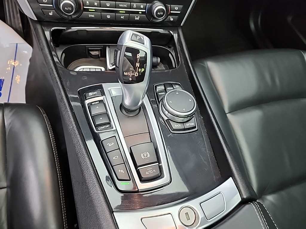 BMW 그란투리스모 5시리즈 GT (F07) GT 30d xDRIVE 이미지 8